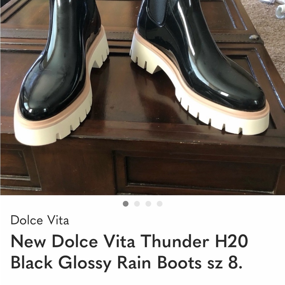 Dolce Vita Black Glossy Winter Boots